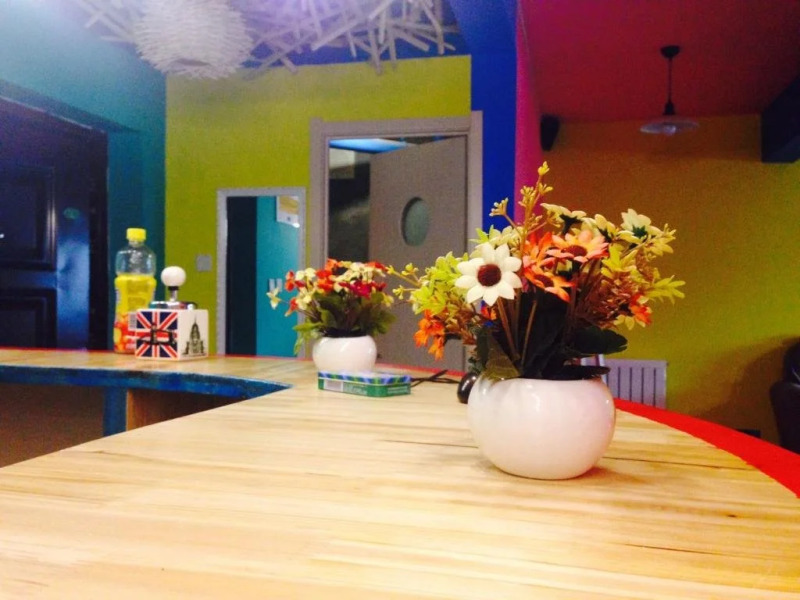 Huakai Shijian Youth Hostel