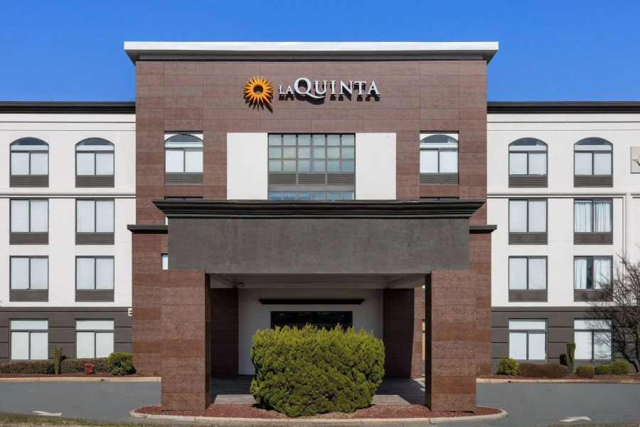 La Quinta Inn & Suites by Wyndham Mooresville