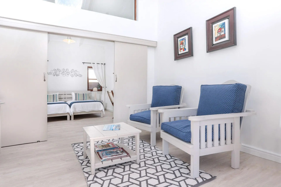 Sixteen Guest House on Main