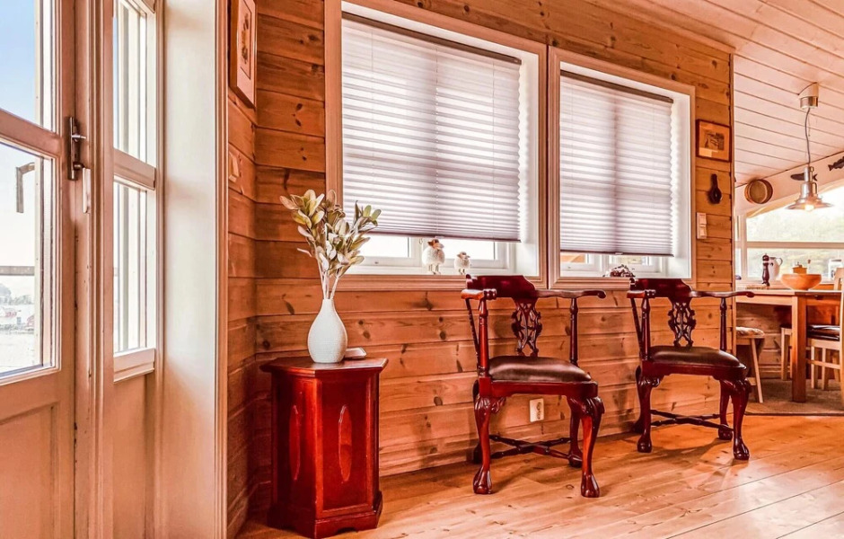 Stunning Home in Bekkjarvik With 3 Bedrooms and Wifi