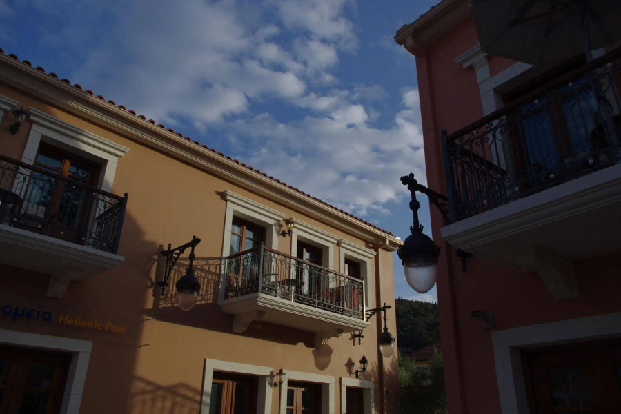 Balhambra Suites - Adults Only