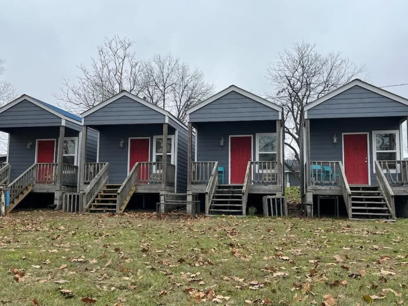 Roy's Cabins & Campgrounds