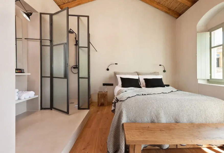 Ruga of Vamvakou Homes