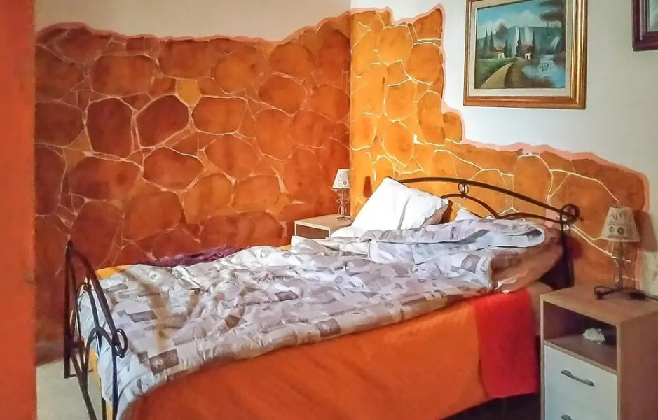 Awesome Apartment in Ittiri With 1 Bedrooms