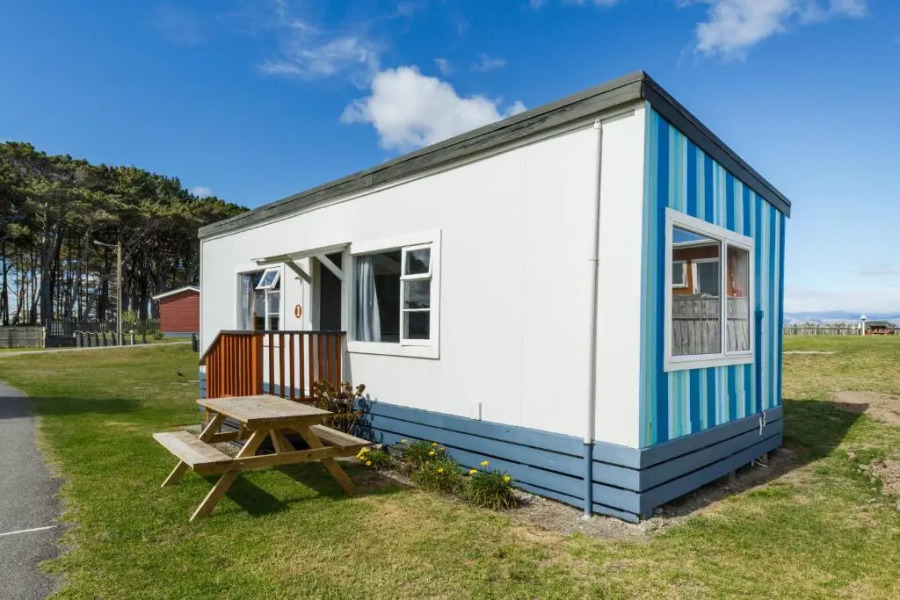 Foxton Beach TOP 10 Holiday Park