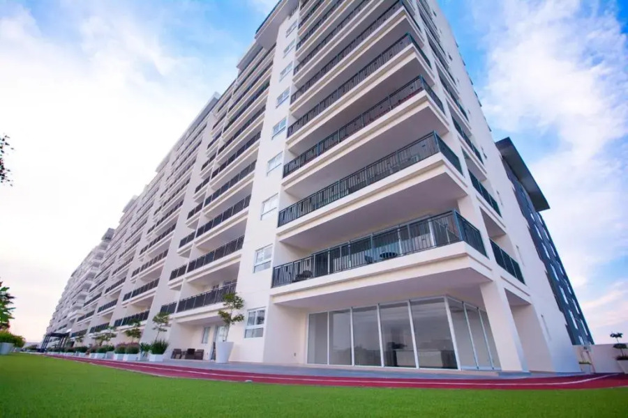 Real View Towers E706 by Casago