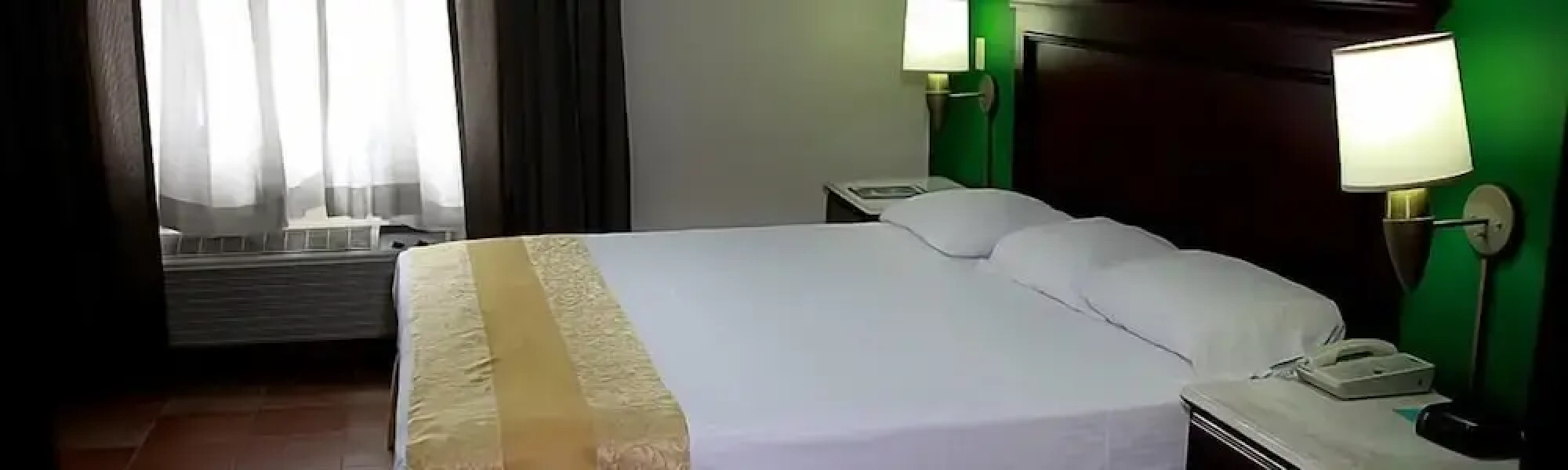 Hotel & Suites El Picacho