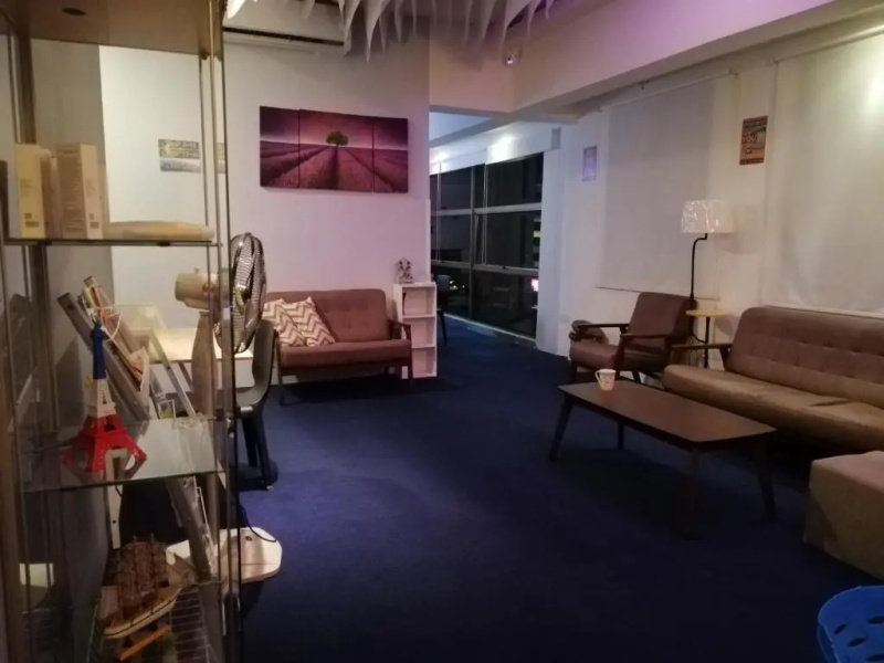 Space Cap Hotel