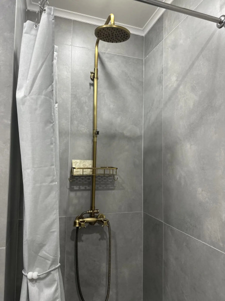 Первомайский