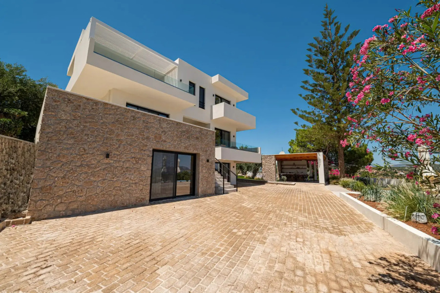 Skyline Luxury Pavilions