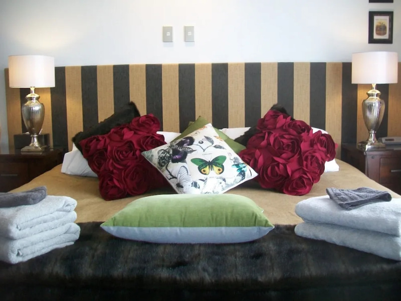 4 Royston Bed & Breakfast