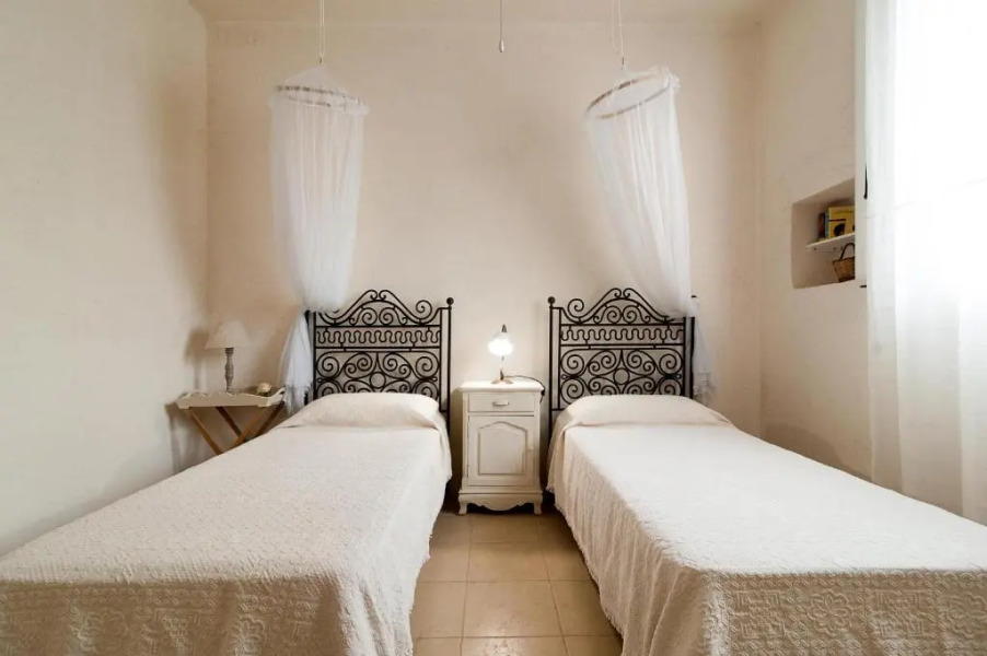 Maria ranch with pool