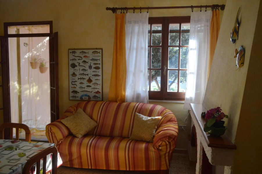 House 200 meters from the sea shore between Mandriola and Capo Mannu, surrounded by nature and one k-Casa Capo Mannu