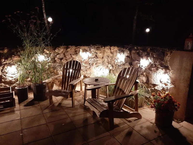 Mellene 1 bedroom house in nature & hot tube