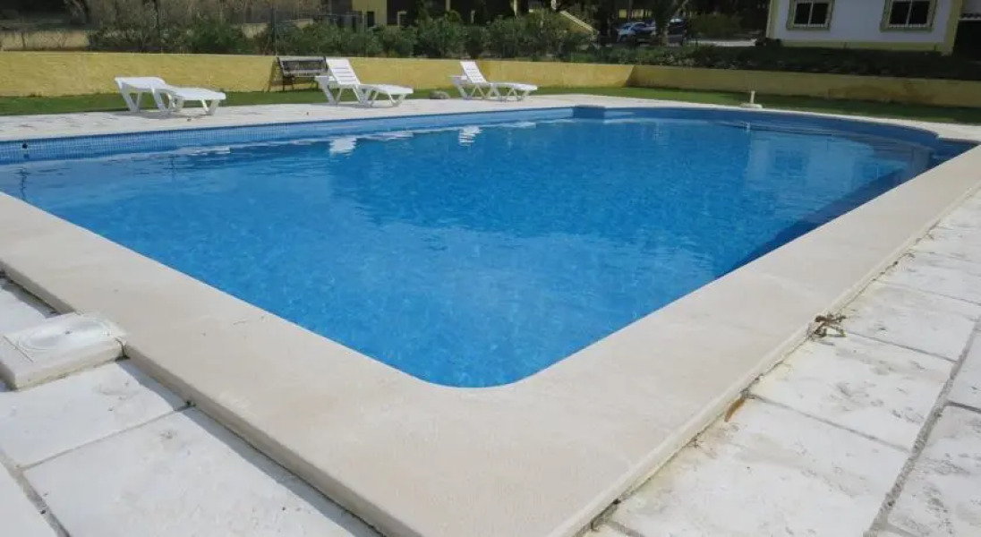 Azenhas do Mar Village II