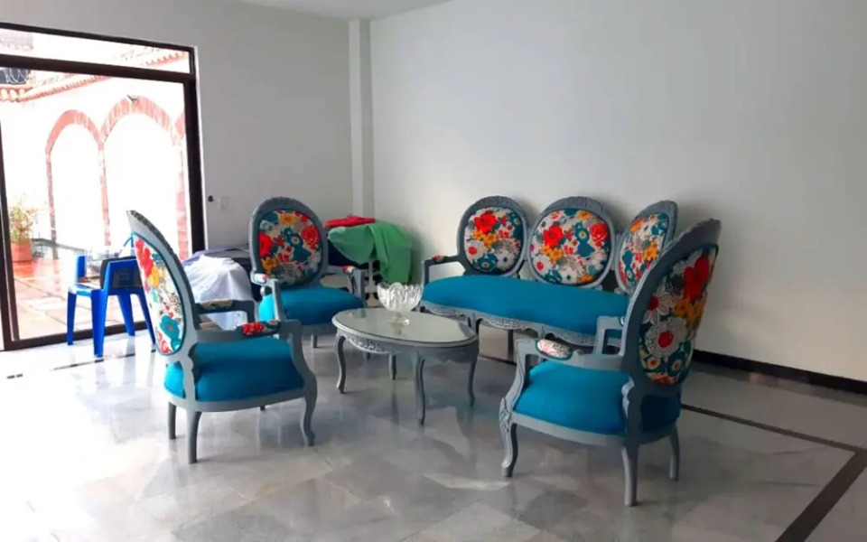 House with Pool & Hot Tub in Anapoima