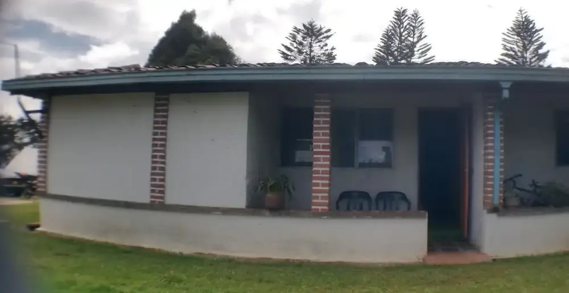 al Bosque Hostel & Glamping