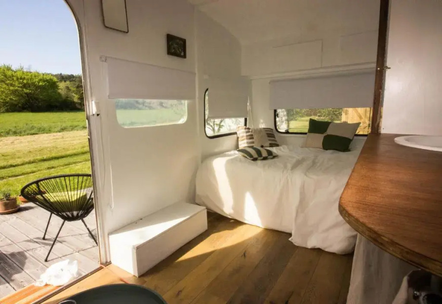 Ma caravane dans les collines