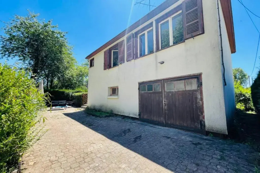 Maison de Vilvent garden calm and gentleness 5 minutes from the Château