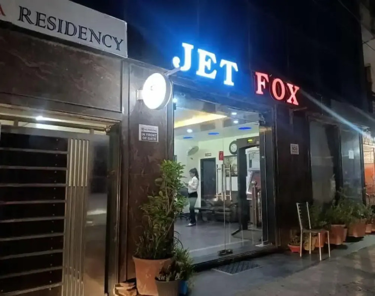 JET FOX By Aero View Hotel, Delhi Airport
