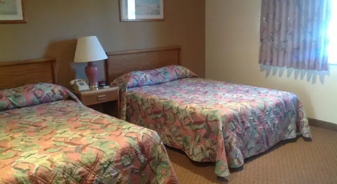 Cascade Inn and Suites