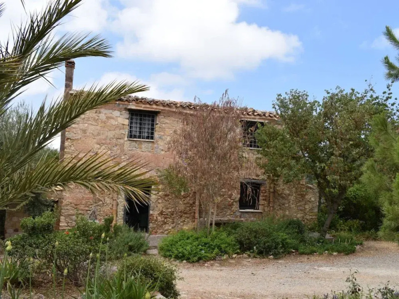 Cozy Holiday Home in Collesano With Pool