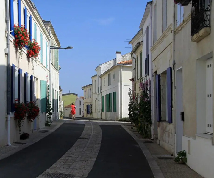 studio presqu'île Fouras proche de la plage parking privé