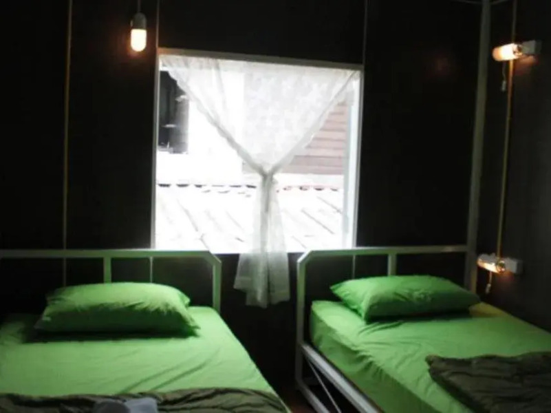 Thur Hostel Ao Prachuap