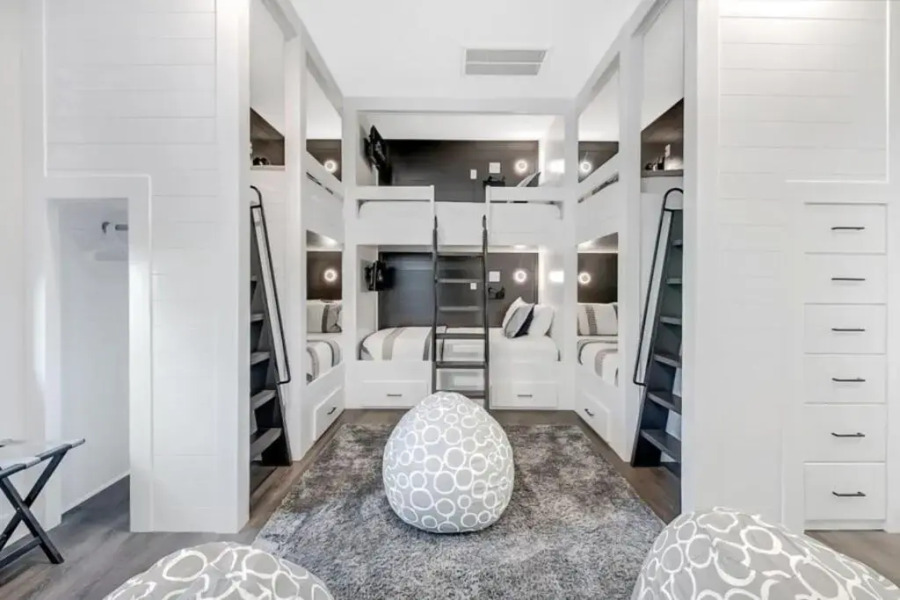 Shoreline on Stonemarker