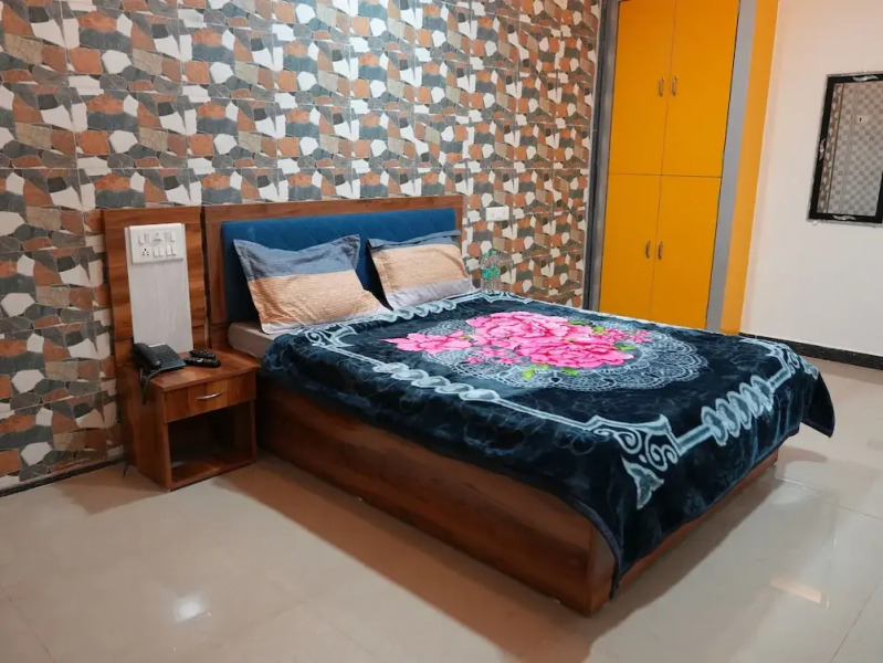 Hotel Nakshtra, Shrungartali