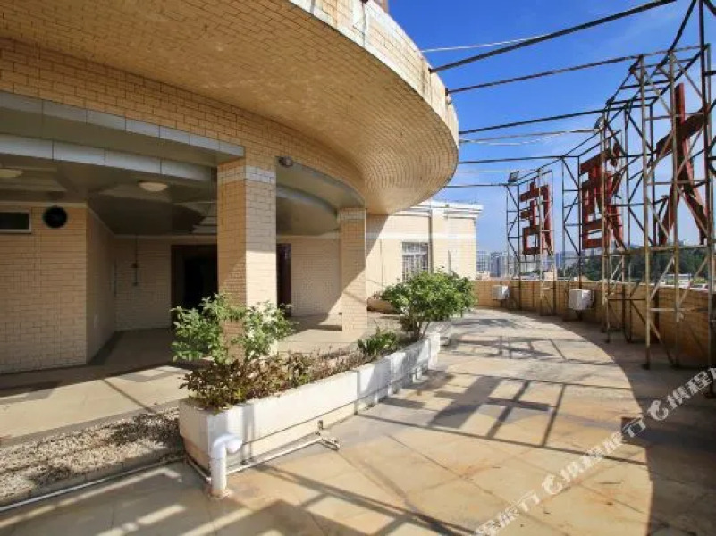 Sainan Hotel (Yangjiang Yueyun Bus Terminal)