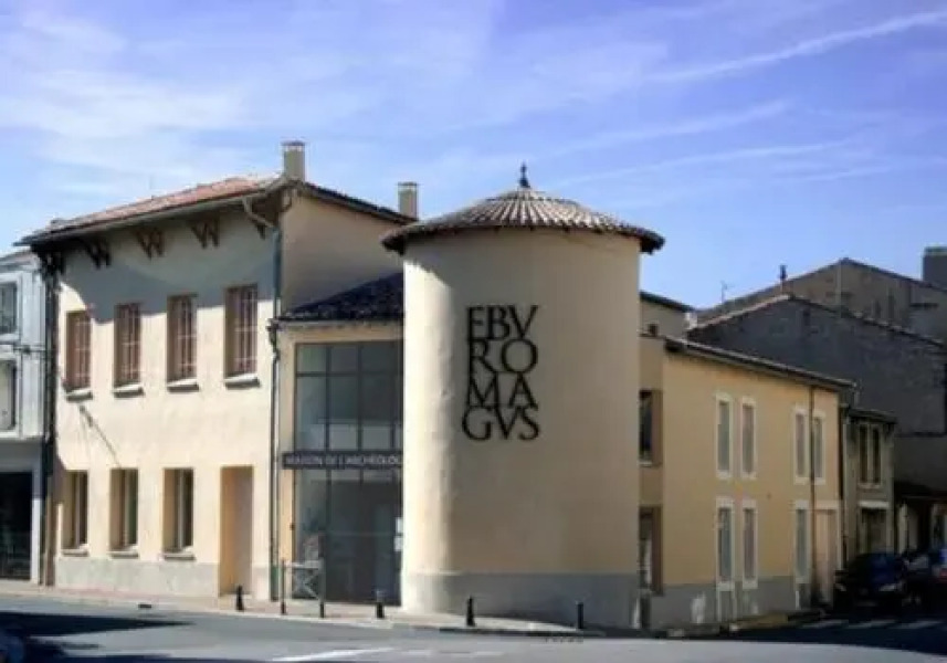 T2 Bram Neuf Wifi Et Parking Gratuit