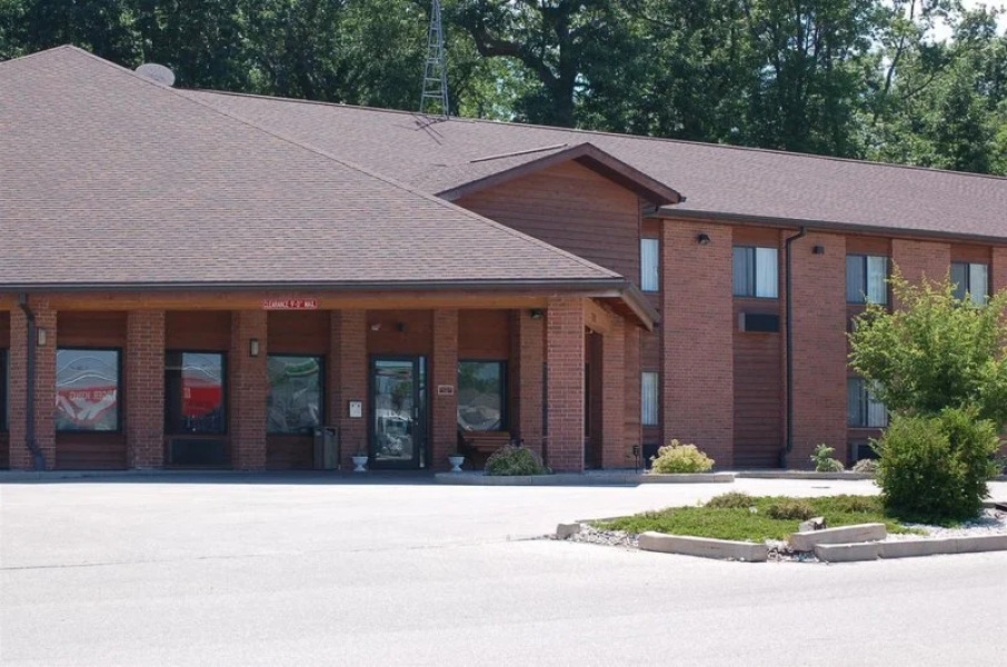 Country Hearth Inn Lomira Hotel