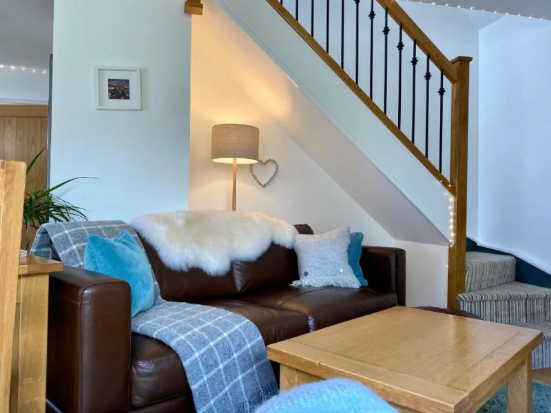 Bluebell Cottage with Hot Tub