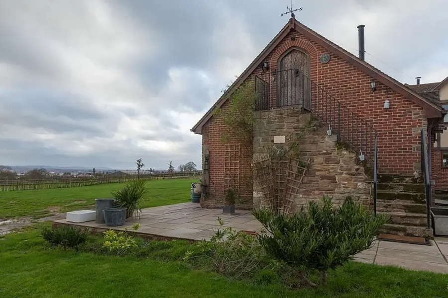 Lyde Cross Coach House