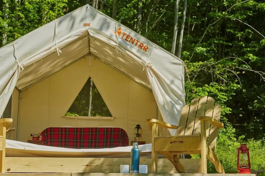 Tentrr - Hummingbird Haven