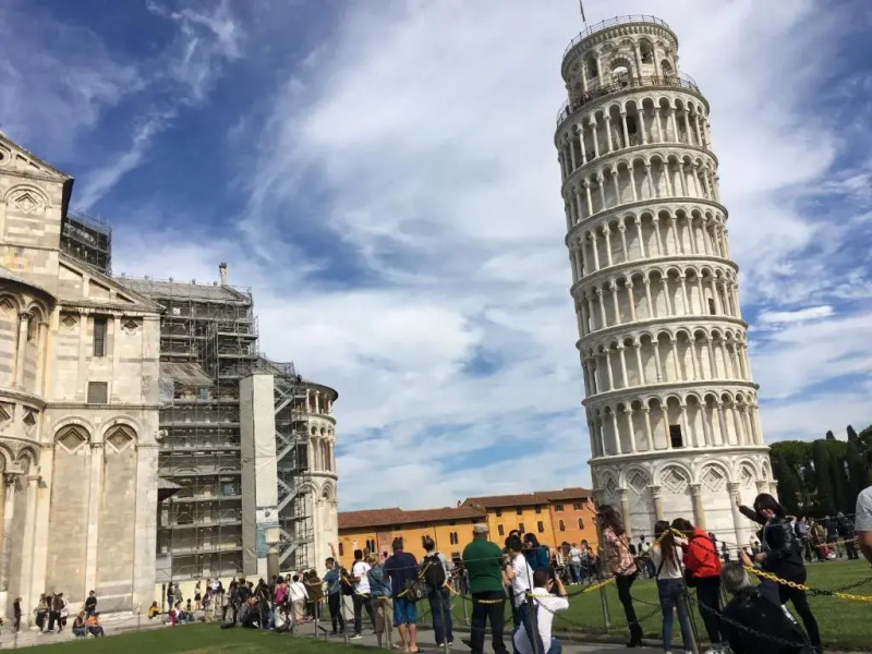 TOSCANA TOUR - small cottage with aircon, private terrace and garden - 2000m from the beach