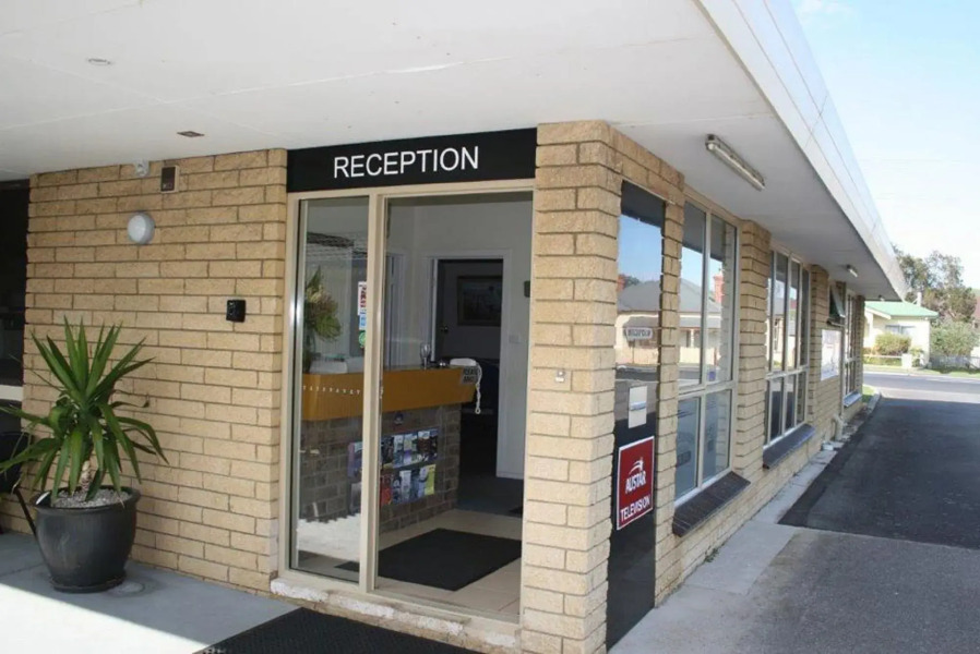 Bass and Flinders Motor Inn