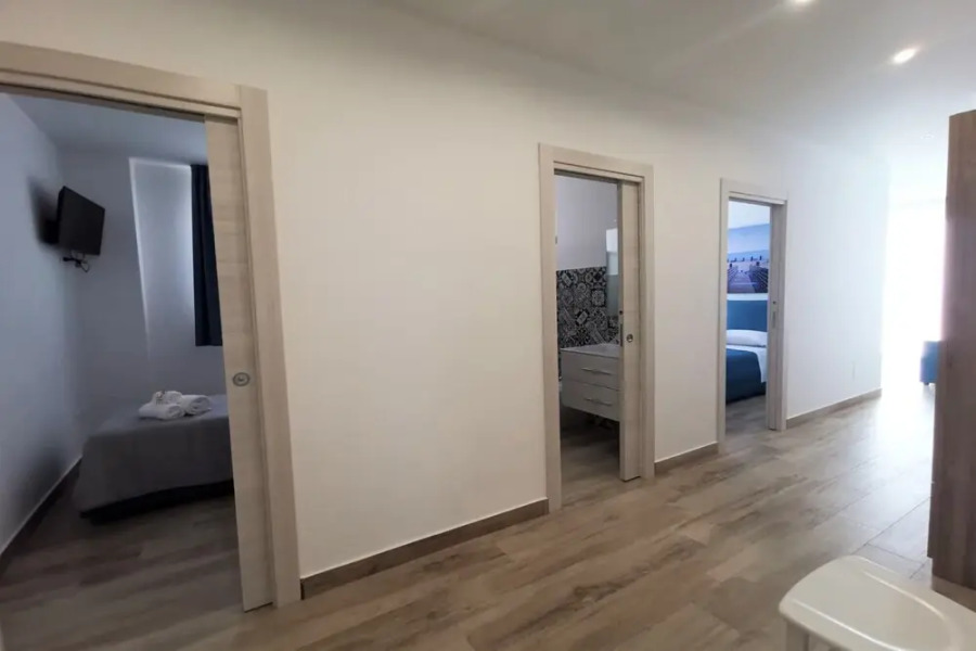 Perla Apartment On Sea Shore