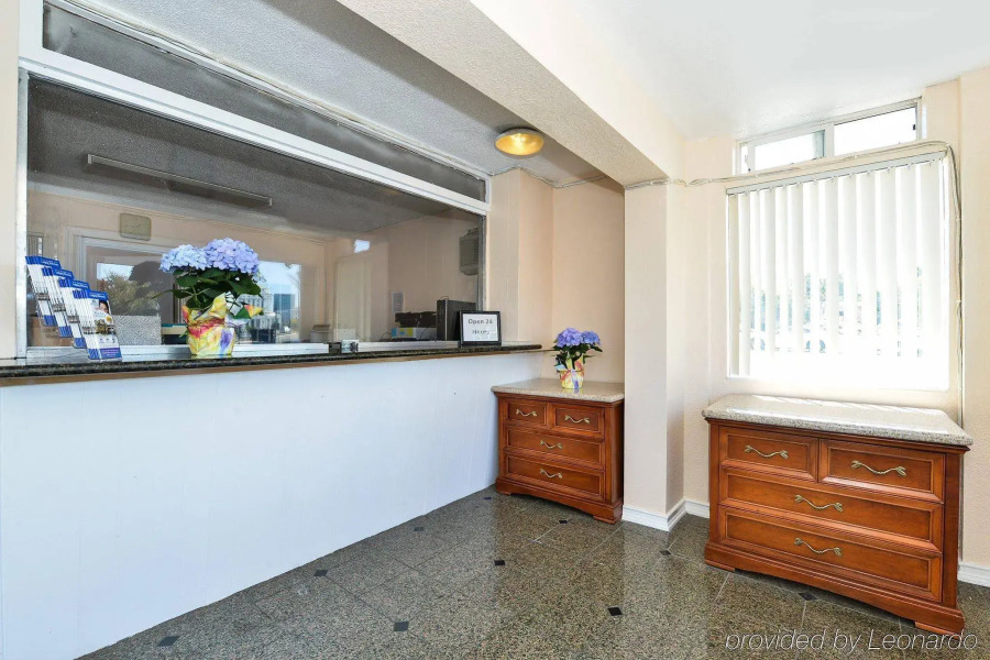 Americas Best Value Inn Oakland Lake Merritt