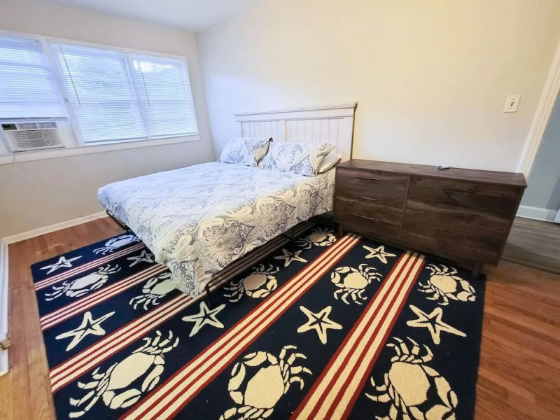 Iconic Gainesville Home- 4 Bedrooms