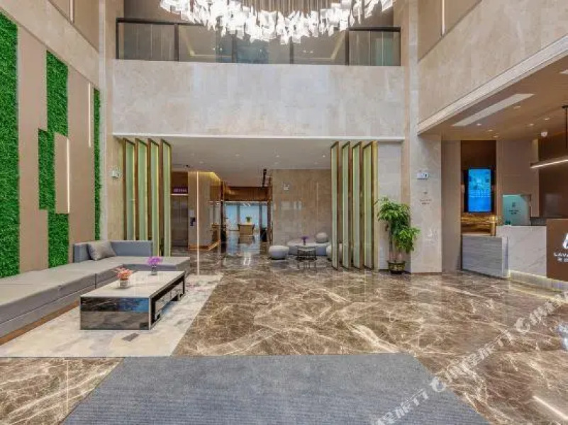 Lifeng Hotel (Pingnan financial investment building)