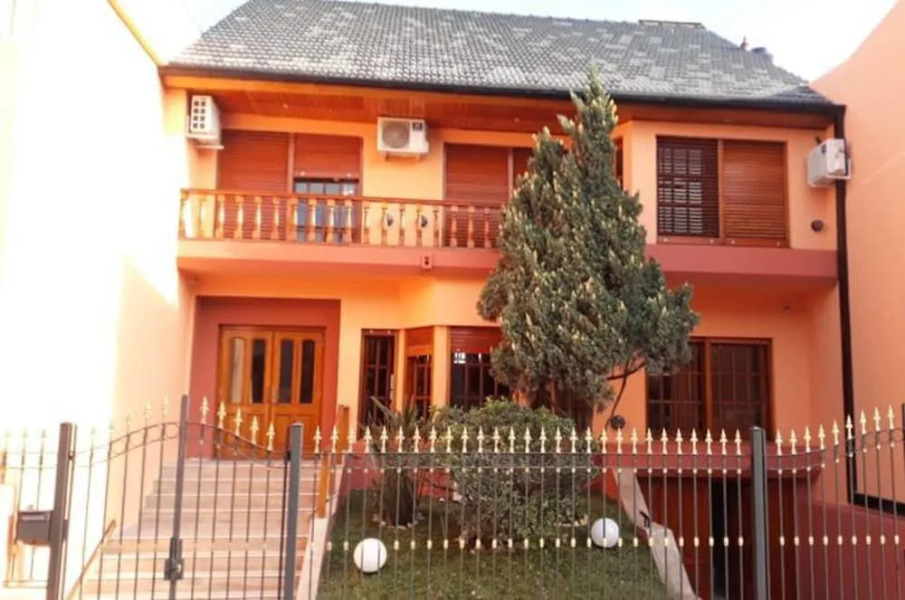 Bella Vita Hotel Boutique Lujan