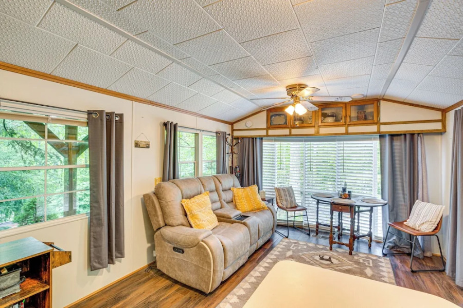 Hike, Swim, Ski & More: Pet-friendly Newland Home!