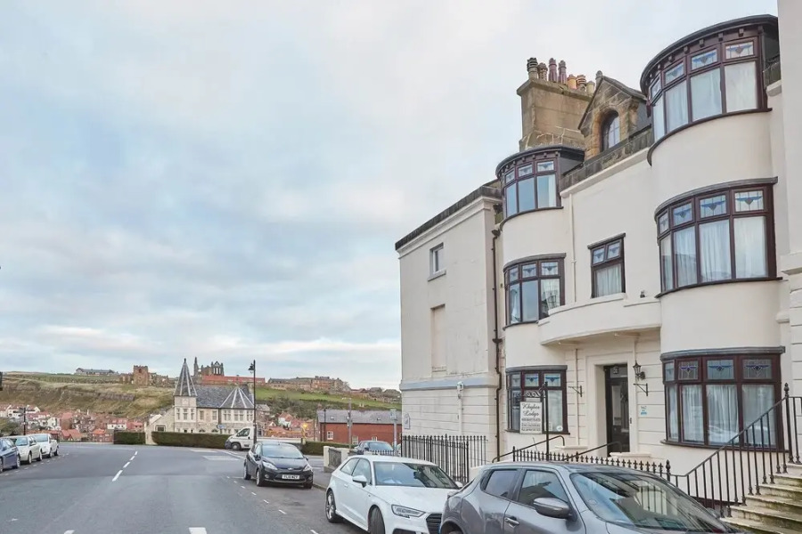 Apartment 3 At Khyber