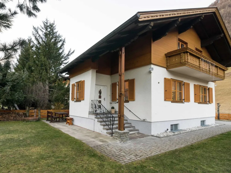 Holiday Home in Rennweg Near Ski Slopes