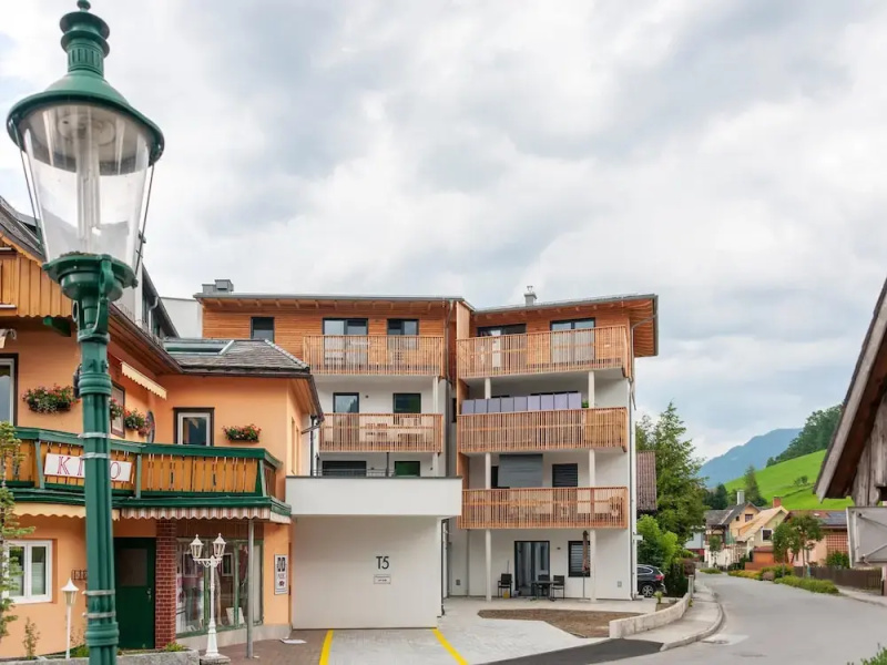 Apartment in Groebming Near Skiing and Hiking Area
