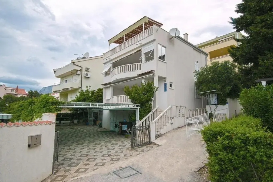 Apartments Danica