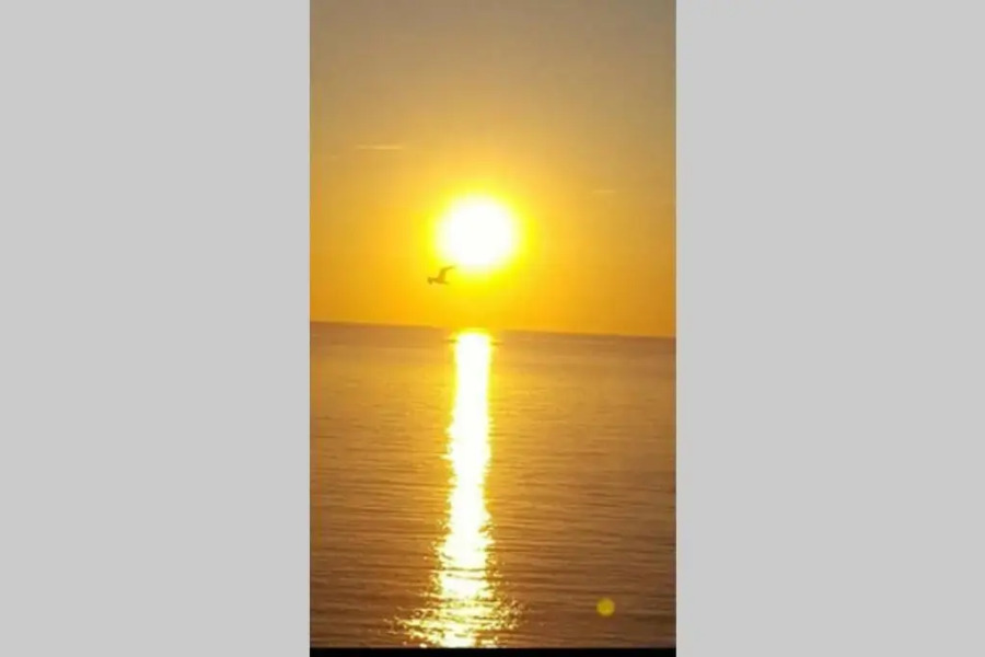 The Cube at No. 21. Modern & Stylish Getaway.