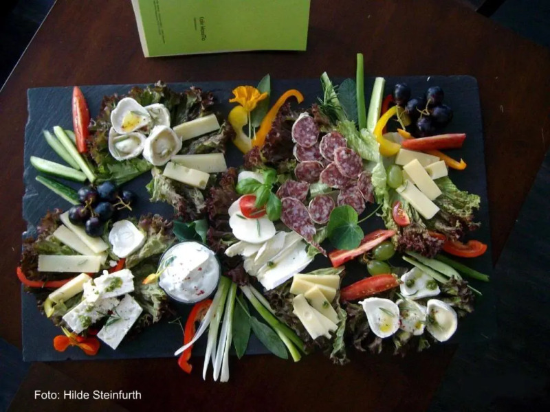 klassMo Kulturcafe&Gästehaus mit Kulturwerkstatt